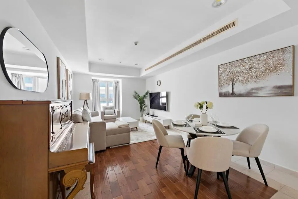 Cozy 1-Bedroom Apartment In Princess Tower Dubai