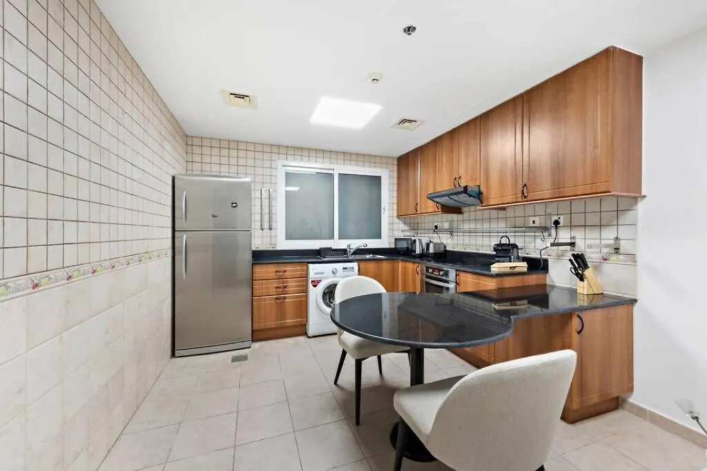 Cozy 1-Bedroom Apartment In Princess Tower Dubai