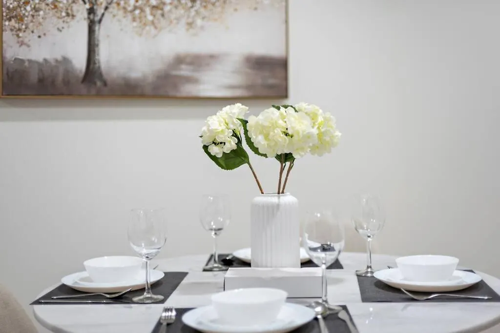 Cozy 1-Bedroom Apartment In Princess Tower Dubai 0*,  United Arab Emirates